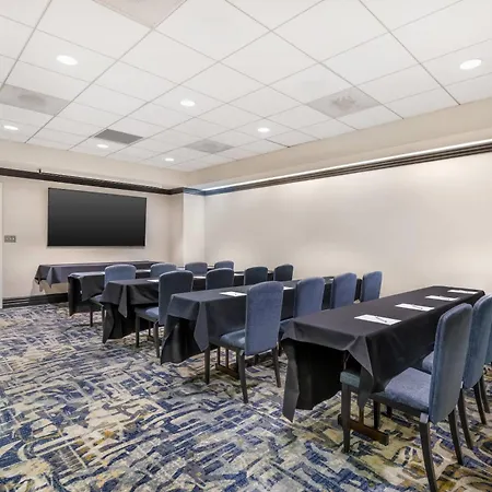 Radisson Blu Fargo
