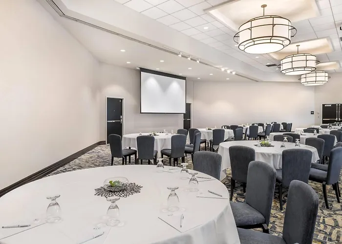 Radisson Blu 5* Fargo